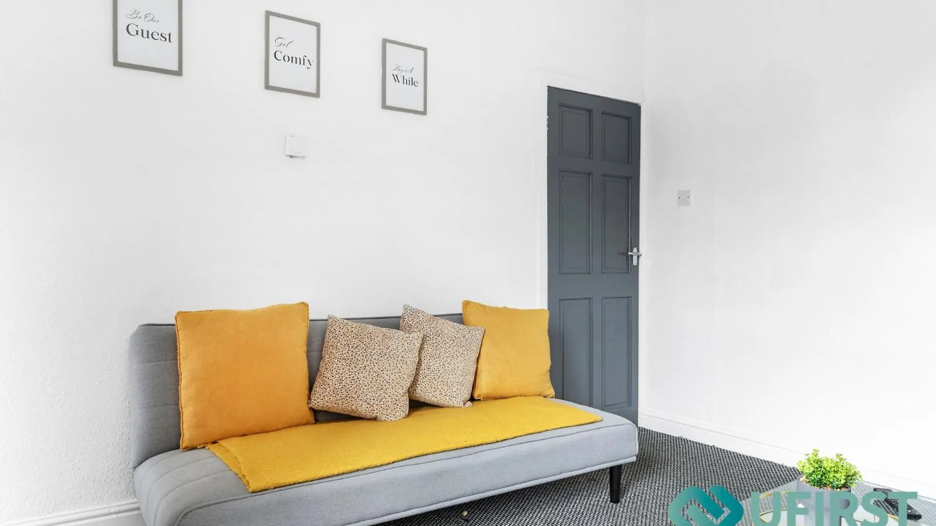 Apartment Spacious 4 Bedroom Home - City Centre, Forest Rec, Arboretum & Hyson Green Market - Sleeps 8 Nottingham