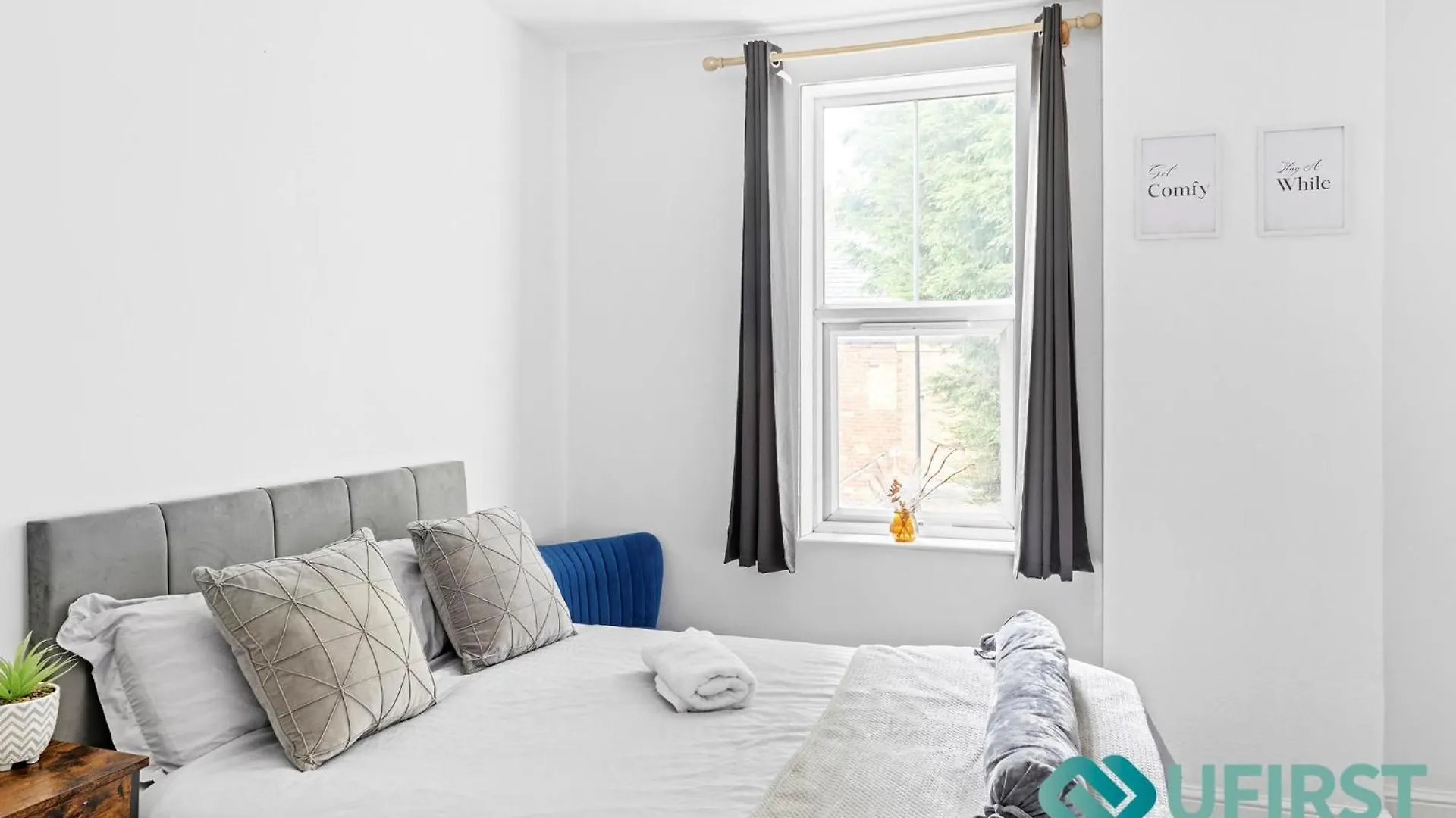 Spacious 4 Bedroom Home - City Centre, Forest Rec, Arboretum & Hyson Green Market - Sleeps 8 Nottingham Apartment