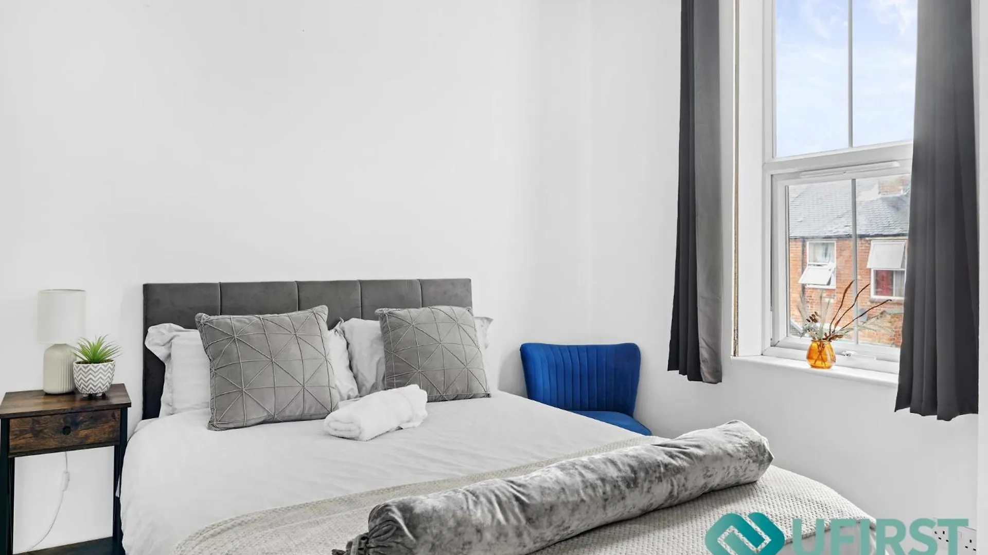 Apartment Spacious 4 Bedroom Home - City Centre, Forest Rec, Arboretum & Hyson Green Market - Sleeps 8 Nottingham United Kingdom