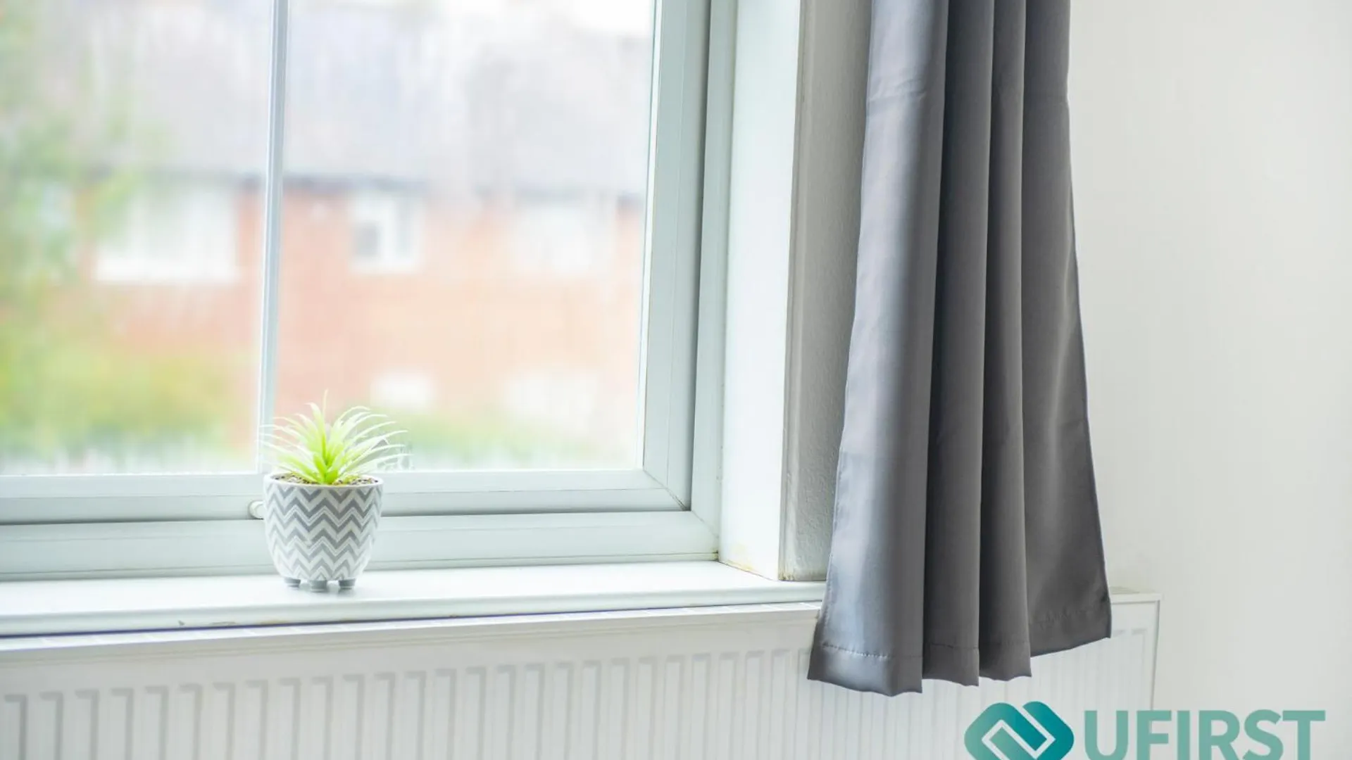 Spacious 4 Bedroom Home - City Centre, Forest Rec, Arboretum & Hyson Green Market - Sleeps 8 Nottingham 0*,